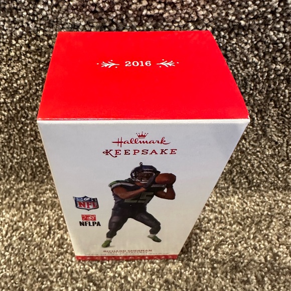 Hallmark Keepsake Richard Sherman Seattle Seahawks Or ament 2016 - Picture 3 of 4